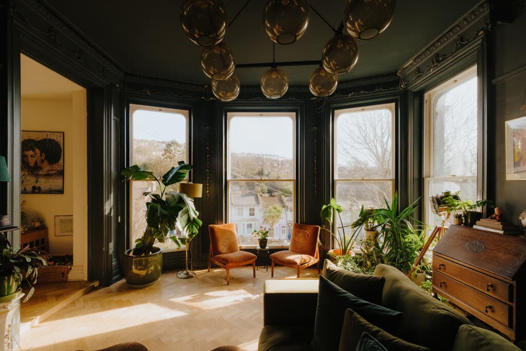 2 bedroom ground floor flat for sale in Elphinstone Road, Hastings, TN34