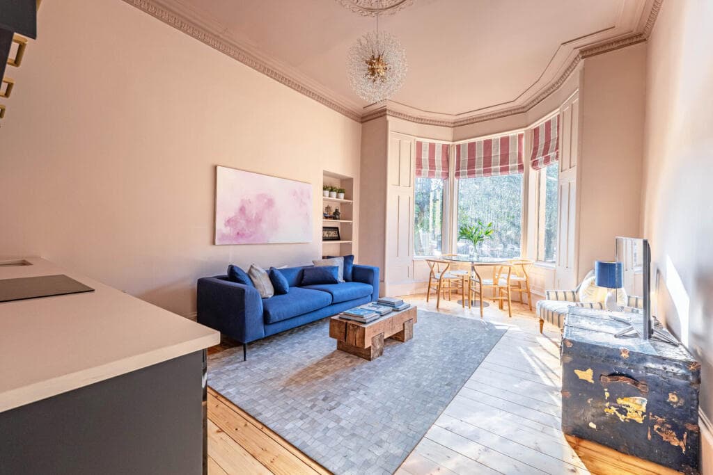 2 bedroom flat for sale in 0/1, 1 Battlefield Crescent, Battlefield, G42 9JS, G42