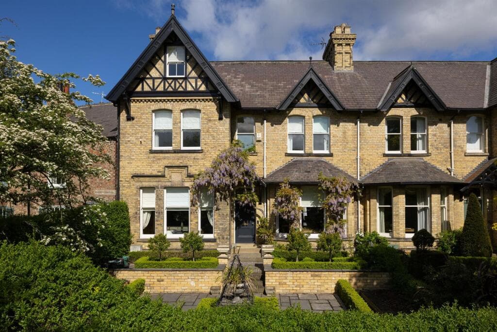 5 bedroom house for sale in Clifton Green, York, YO30
