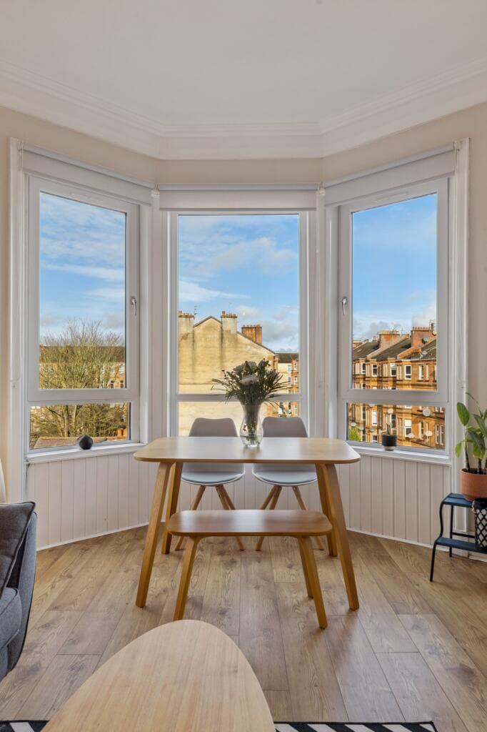 2 bedroom apartment for sale in Tantallon Road, Shawlands, Glasgow, G41