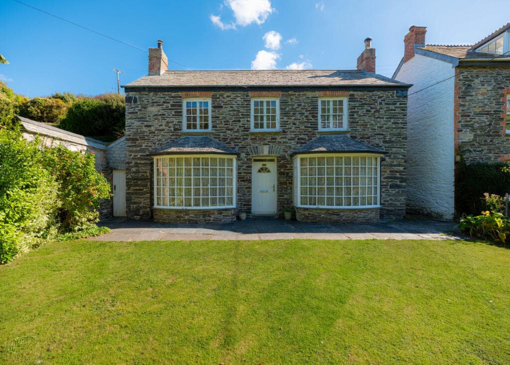 3 bedroom detached house for sale in 22 Middle Street, PL293RH, PL29