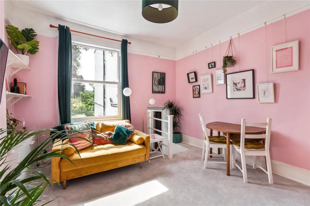1 bedroom apartment for sale in Maley Avenue, West Norwood, London, SE27