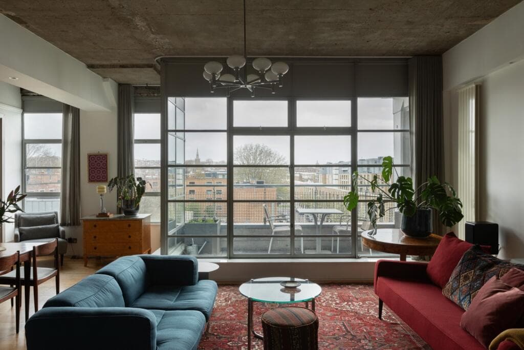 1 bedroom flat for sale in 135 Shepherdess Walk, Angel, London, N1