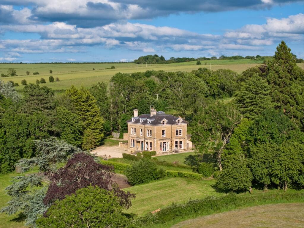 7 bedroom detached house for sale in Little Compton, Moreton-in-Marsh, Warwickshire, GL56