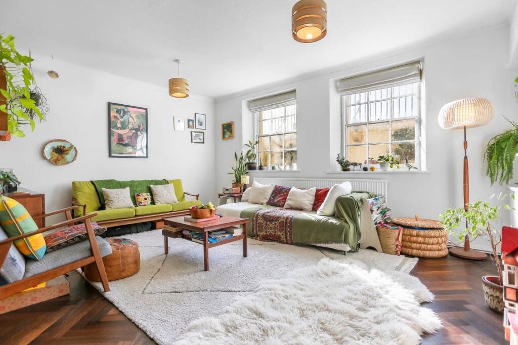 2 bedroom flat for sale in Marine Parade, Brighton, BN2