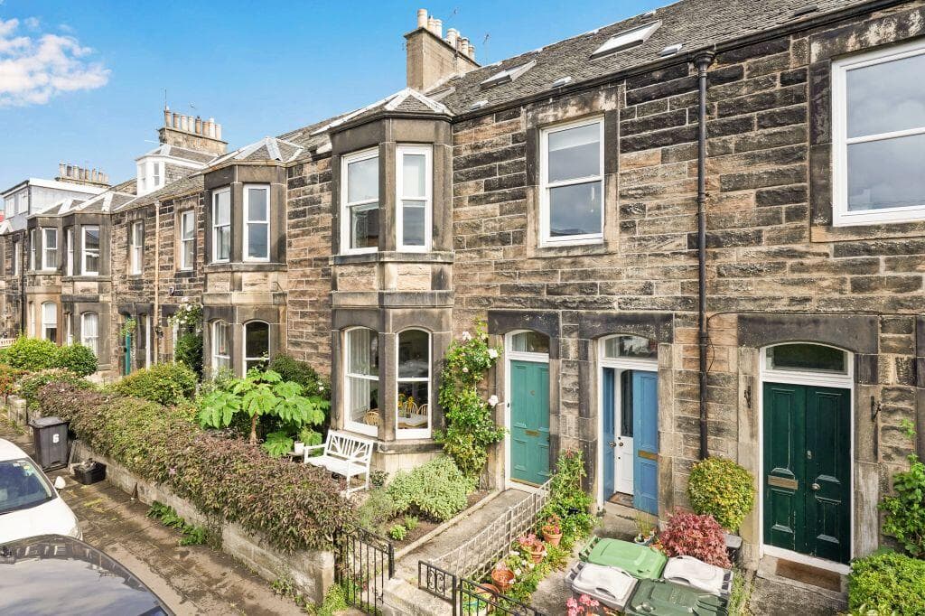 2 bedroom flat for sale in 6 Alderbank Terrace, Shandon, Edinburgh, EH11 1SX, EH11