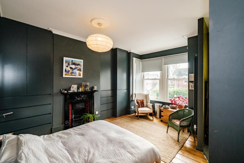 3 bedroom terraced house for sale in Warwick Gardens, Worthing, West Sussex, BN11