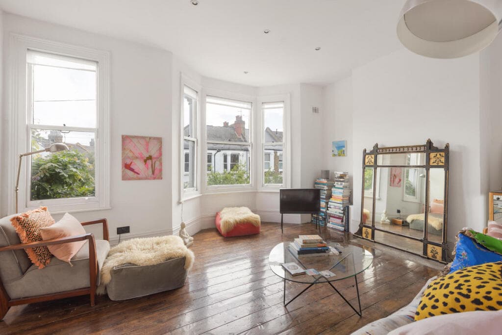 2 bedroom apartment for sale in Wakeman Road, London, NW10