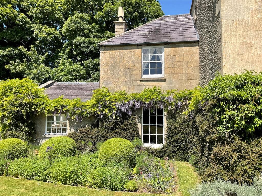 5 bedroom detached house for sale in Tormarton, Badminton, South Gloucestershire, GL9