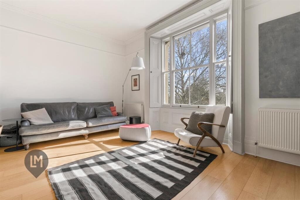 2 bedroom flat for sale in West Hill, London, SW15