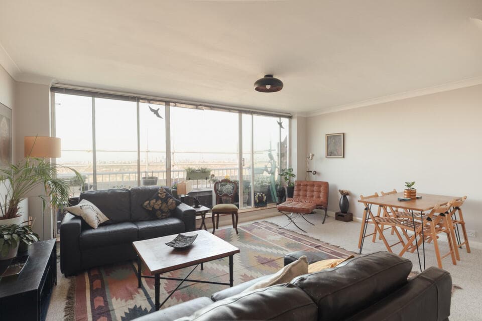 3 bedroom penthouse for sale in Overhill Road, East Dulwich, SE22