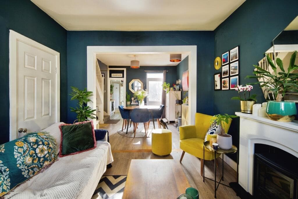 2 bedroom terraced house for sale in Jedburgh Road, Plaistow, London, E13