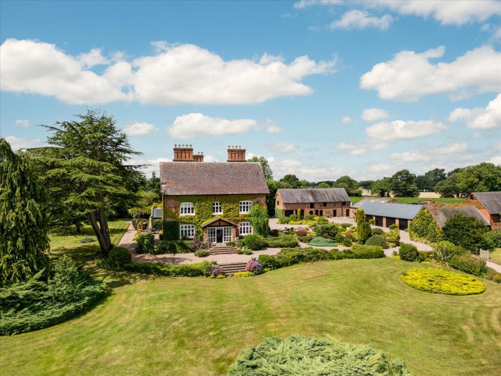 6 bedroom detached house for sale in Iscoyd, Whitchurch, SY13