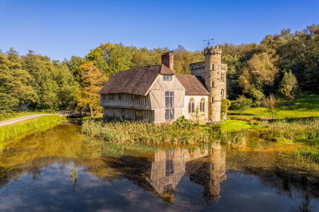8 bedroom castle for sale in Pottens Mill Lane, Broad Oak, Heathfield, East Sussex TN21