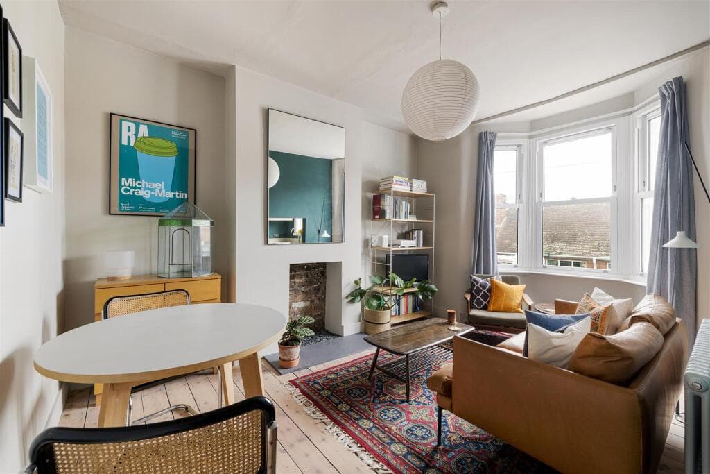 1 bedroom flat for sale in Grosvenor Road, Forest Gate, E7