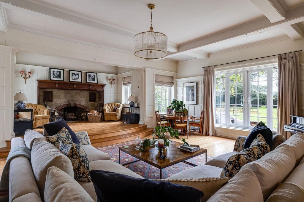 5 bedroom link detached house for sale in Darland Lane, Rossett, LL12