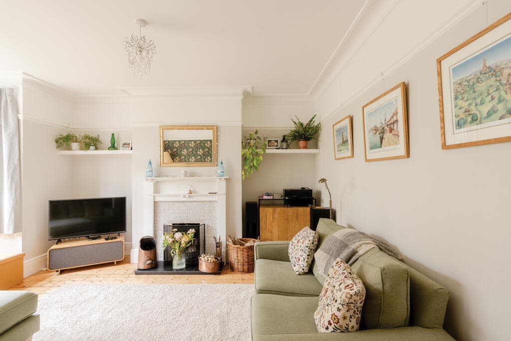 3 bedroom terraced house for sale in Cranbrook Road, Redland, Bristol, BS6