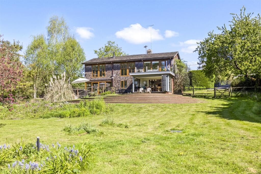 5 bedroom house for sale in Springlands Lane, Henfield, West Sussex, BN5