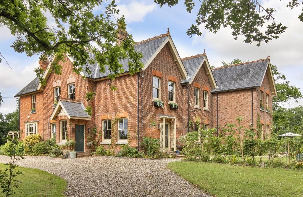6 bedroom detached house for sale in Clapper Lane, Staplehurst, Kent, TN12 0JL, TN12