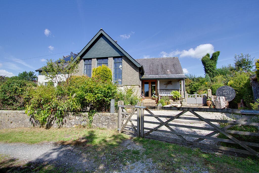 4 bedroom detached house for sale in Old School House, Newby, LA2 8HR, LA2