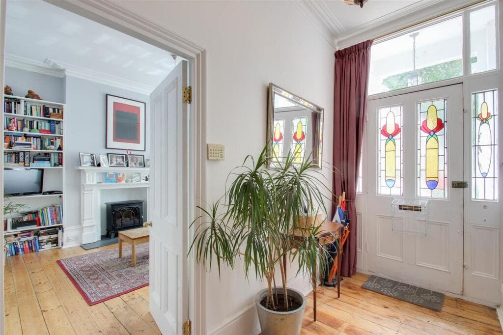 4 bedroom semi-detached house for sale in Culverley Road, Catford, SE6