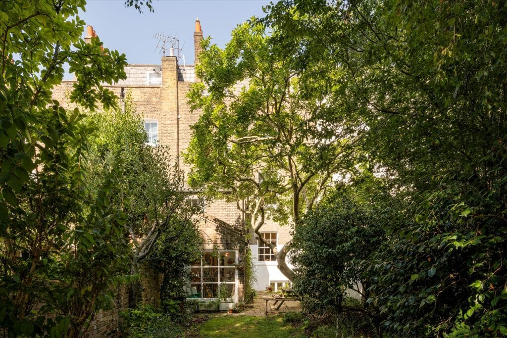 5 bedroom terraced house for sale in Highbury Place, London, N5