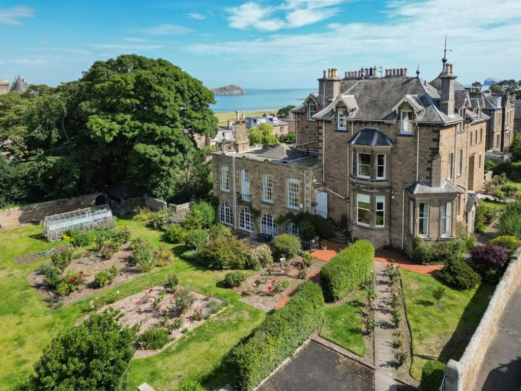 3 bedroom apartment for sale in Hyndford House, Fidra Road, North Berwick, EH39