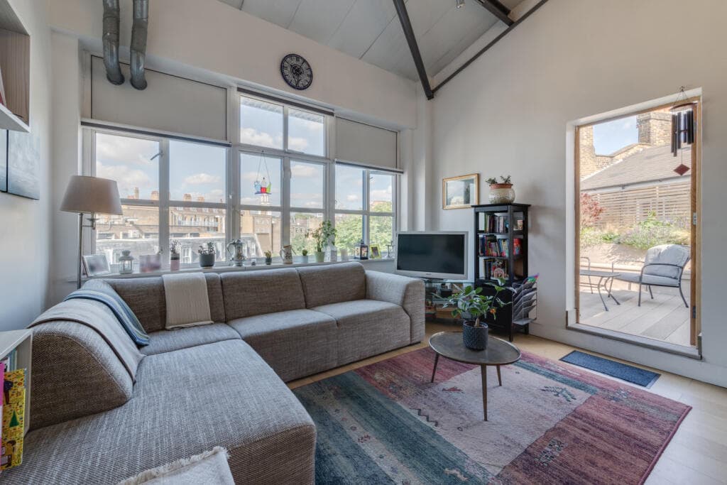 2 bedroom flat for sale in Birchfield Street,
Poplar, E14