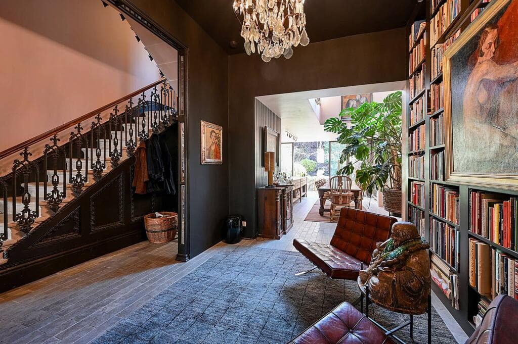 5 bedroom terraced house for sale in Frithville Gardens, Shepherd's Bush, London, W12