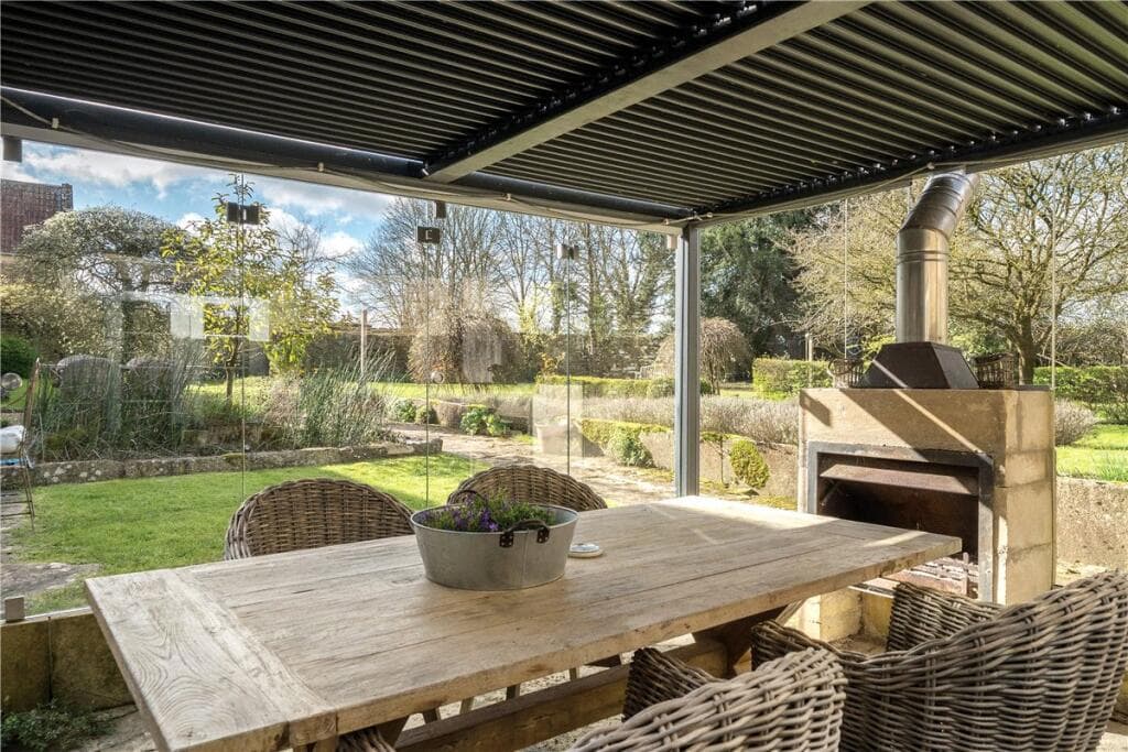7 bedroom detached house for sale in Neston, Corsham, Wiltshire, SN13