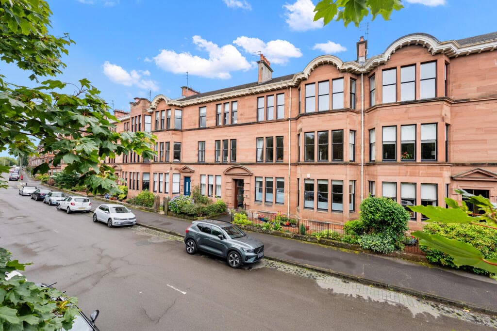 4 bedroom flat for sale in 2/2, 117 Fotheringay Road, Pollokshields, G41 4LG, G41