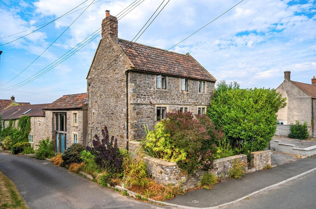 6 bedroom detached house for sale in Stocks Lane, Leigh upon Mendip, Somerset, BA3