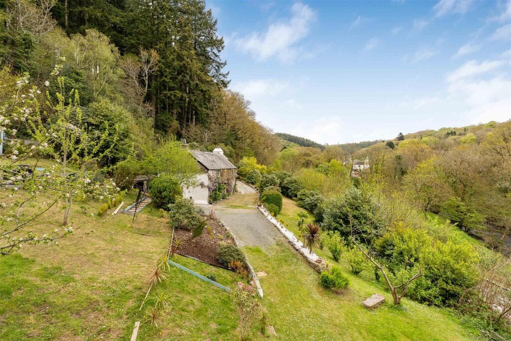3 bedroom detached house for sale in Two Waters Foot, Liskeard, PL14