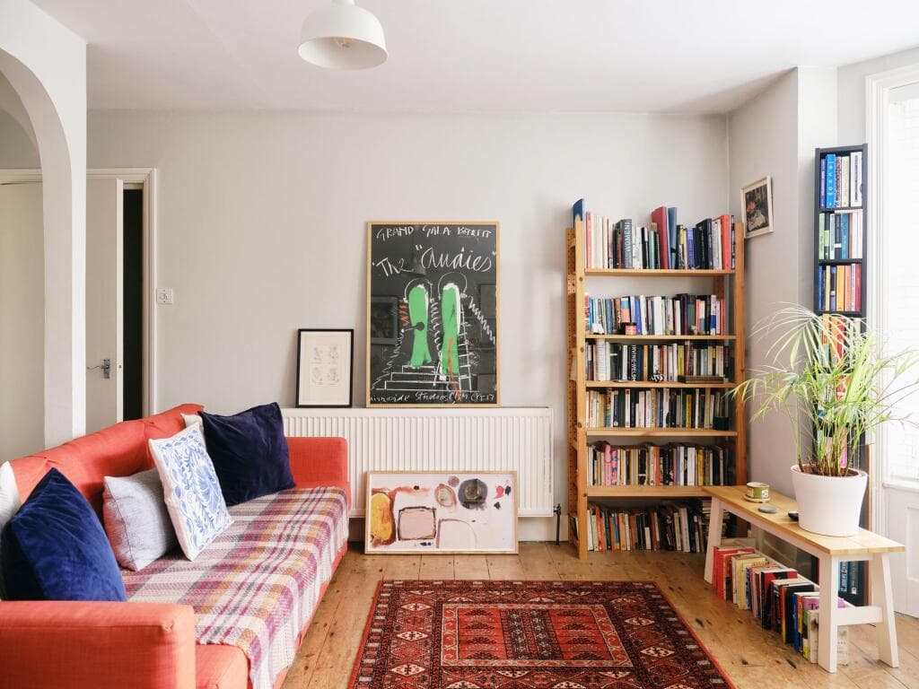 2 bedroom flat for sale in Eglinton Hill, London, SE18