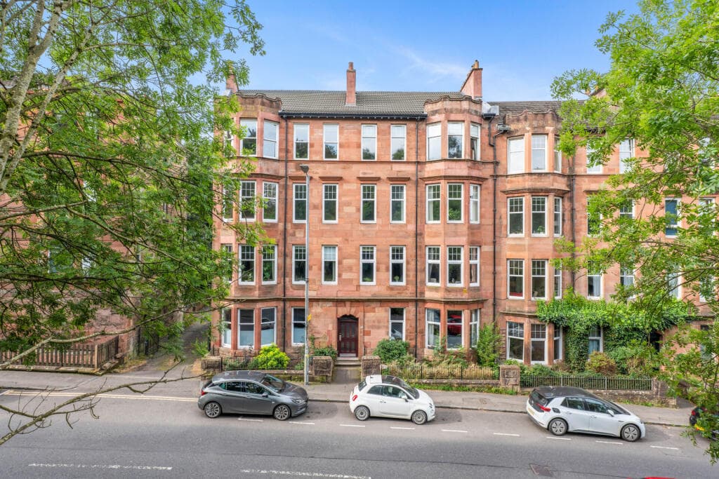 2 bedroom flat for sale in 2/2, 92 Langside Avenue, Langside, G41 2TR, G41