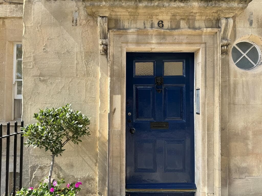 1 bedroom apartment for sale in Queens Parade, Bath, BA1