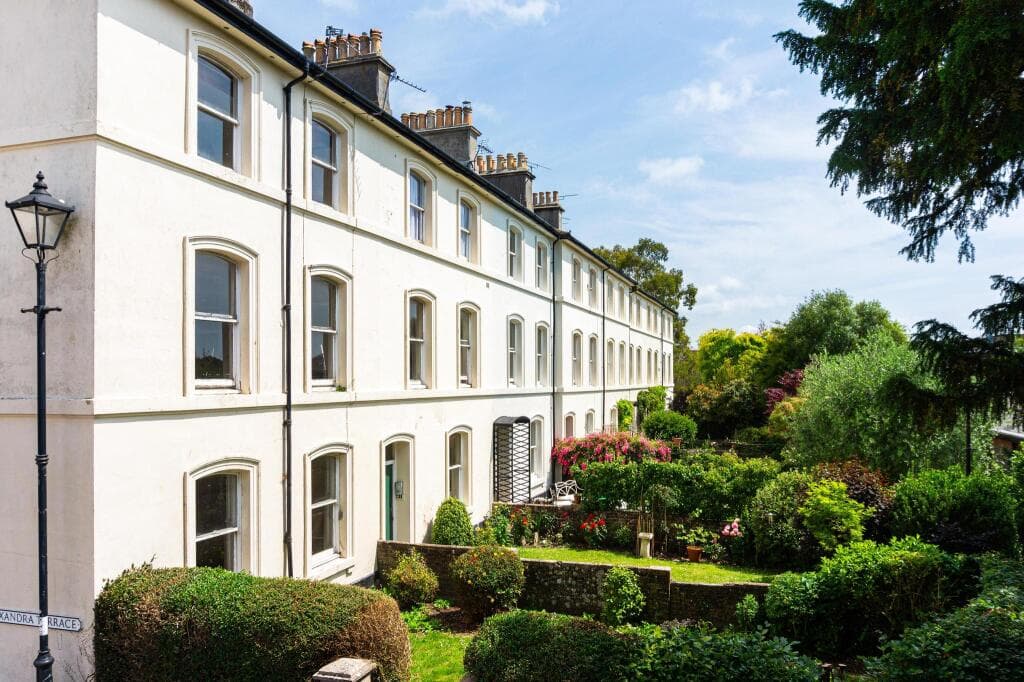 5 bedroom terraced house for sale in Alexandra Terrace, Dorchester, DT1