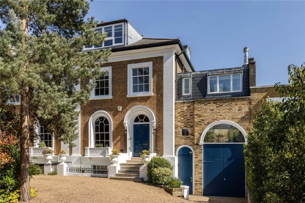5 bedroom house for sale in Castelnau, Barnes, London, SW13
