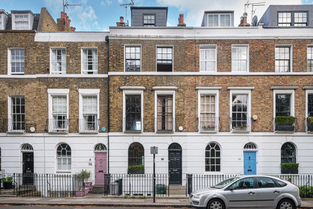 5 bedroom terraced house for sale in Thornhill Road,
Barnsbury, N1