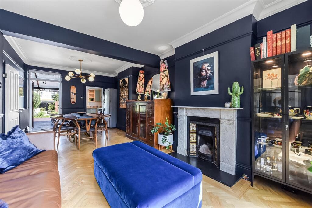 3 bedroom terraced house for sale in Sandhurst Road, London, SE6