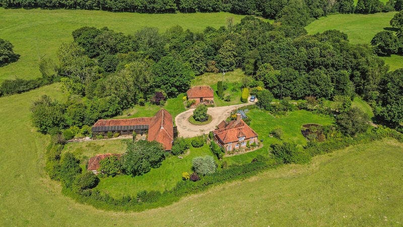 6 bedroom detached house for sale in Steyning, BN44