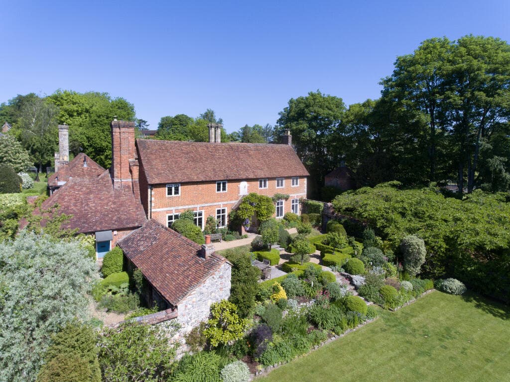 7 bedroom detached house for sale in Abbotts Barton Winchester Hampshire, SO23
