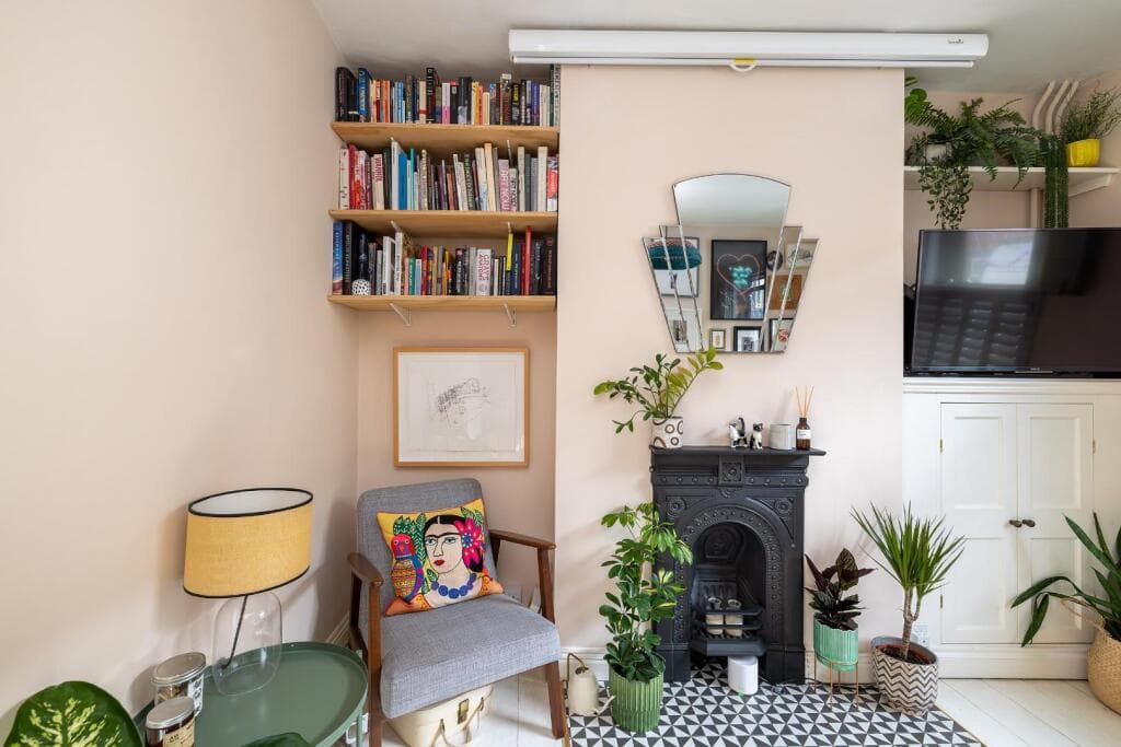 2 bedroom terraced house for sale in Stanley Street North, Bedminster, BS3