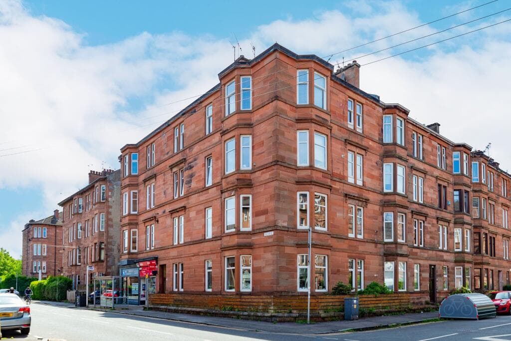 2 bedroom apartment for sale in Sinclair Drive, Battlefield, Glasgow, G42