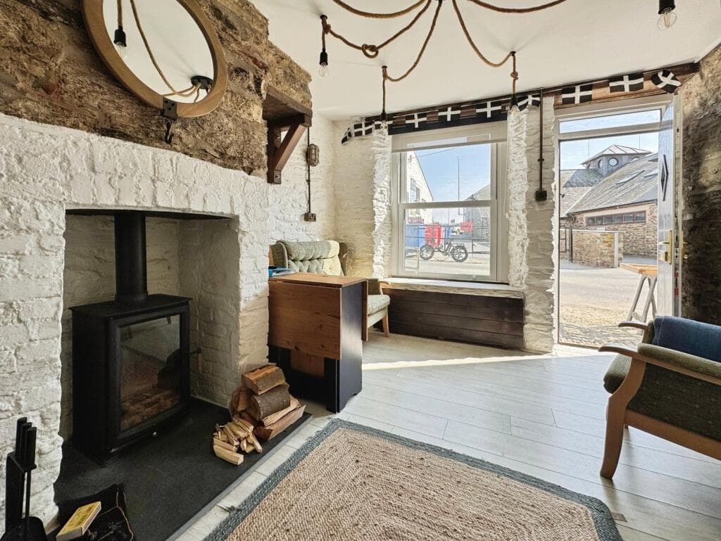 2 bedroom terraced house for sale in Churchend, Looe, Cornwall, PL13