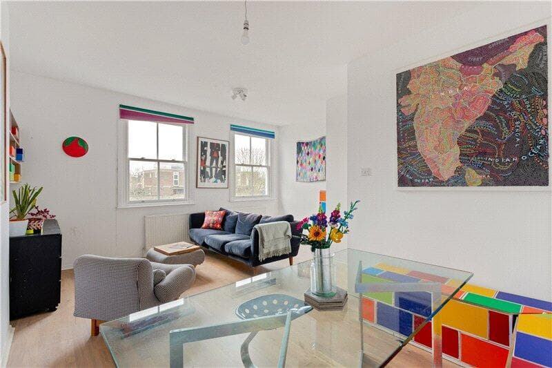 2 bedroom apartment for sale in South Lambeth Road, London, SW8