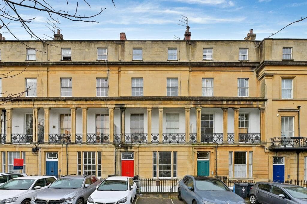 1 bedroom apartment for sale in Buckingham Place, Clifton, Bristol, BS8