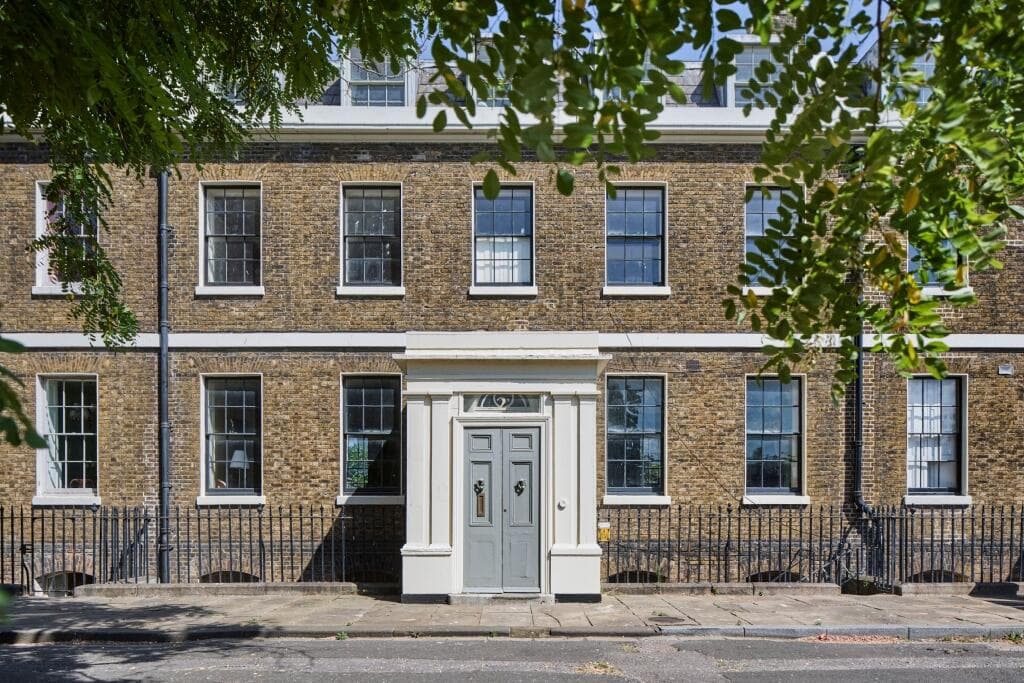 6 bedroom terraced house for sale in Dockyard Terrace, Sheerness, Kent, ME12