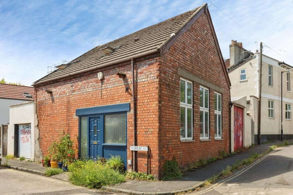1 bedroom detached house for sale in Murray Street, BRISTOL, Avon, BS3
