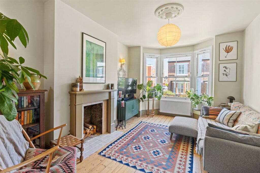 3 bedroom semi-detached house for sale in Edward Road, Hampton Hill, TW12